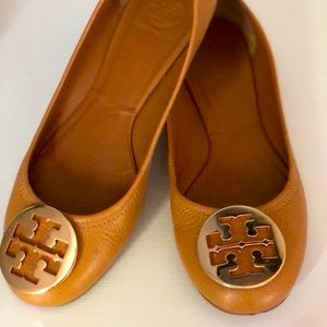 Tory Burch Minnie size 9